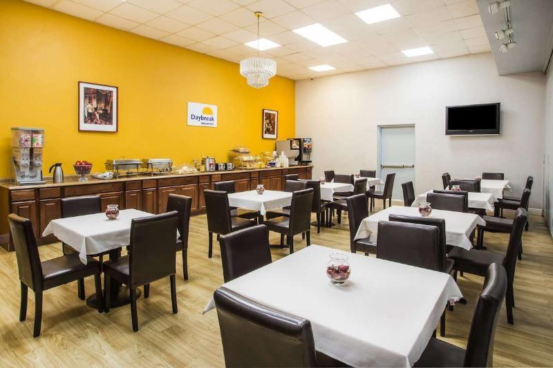 Economy Inn 아르카델피아 외부 사진