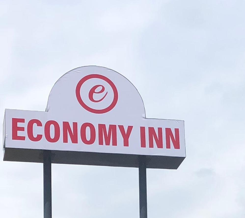 Economy Inn 아르카델피아 외부 사진